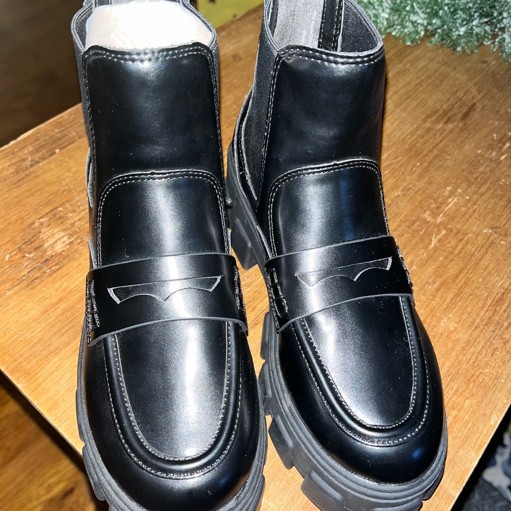 Circus by Sam Edelman Black Chunky Loafer Ankle Boots